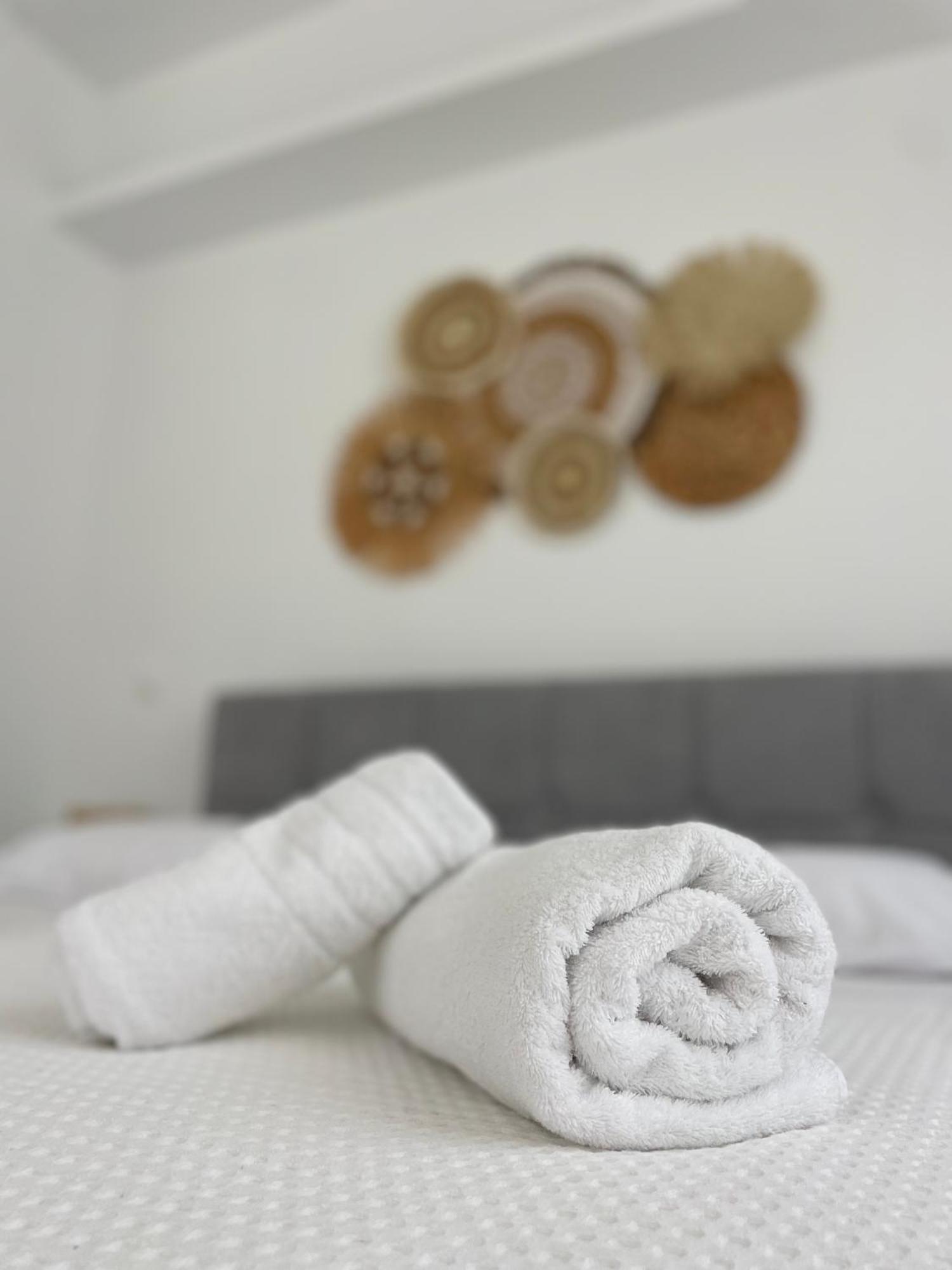 Kyma Luxury Suite Kiáton Exteriér fotografie